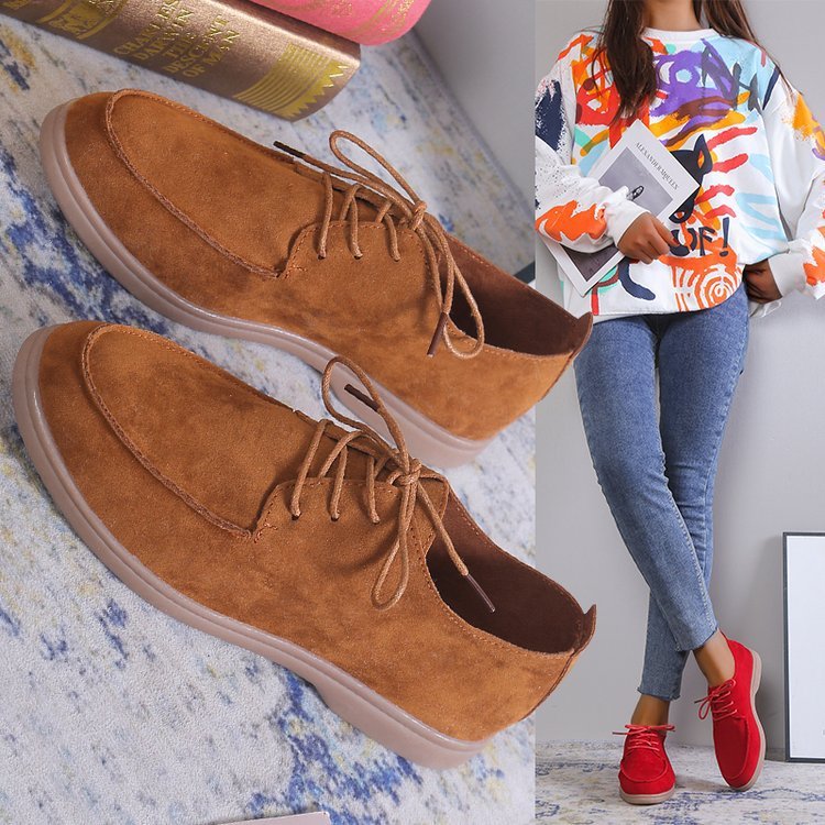 Petites chaussures en cuir rétro décontractées à fond plat à enfiler
