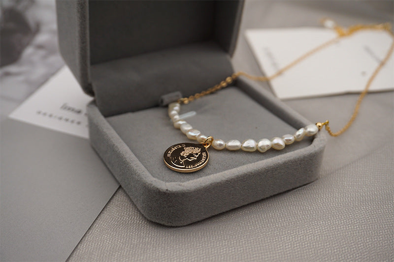Fashion Cross Ladies Clavicle Chain