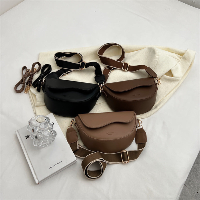 Bolso bandolera retro popular y fácil de combinar