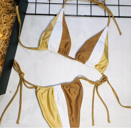 Maillot de bain fendu