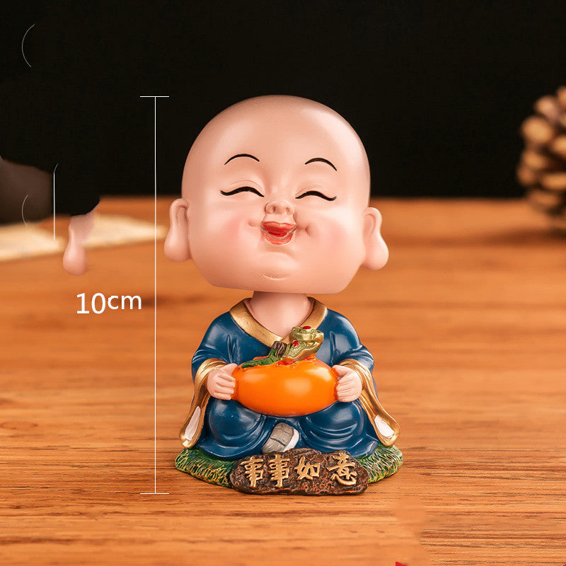 Car car decoration Zen Miao shook her head