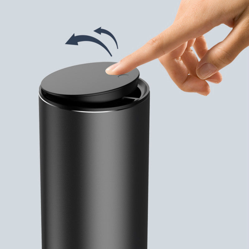 Mini almacenamiento multifuncional creativo y almacenamiento de bolsas de basura en el bote de basura del automóvil