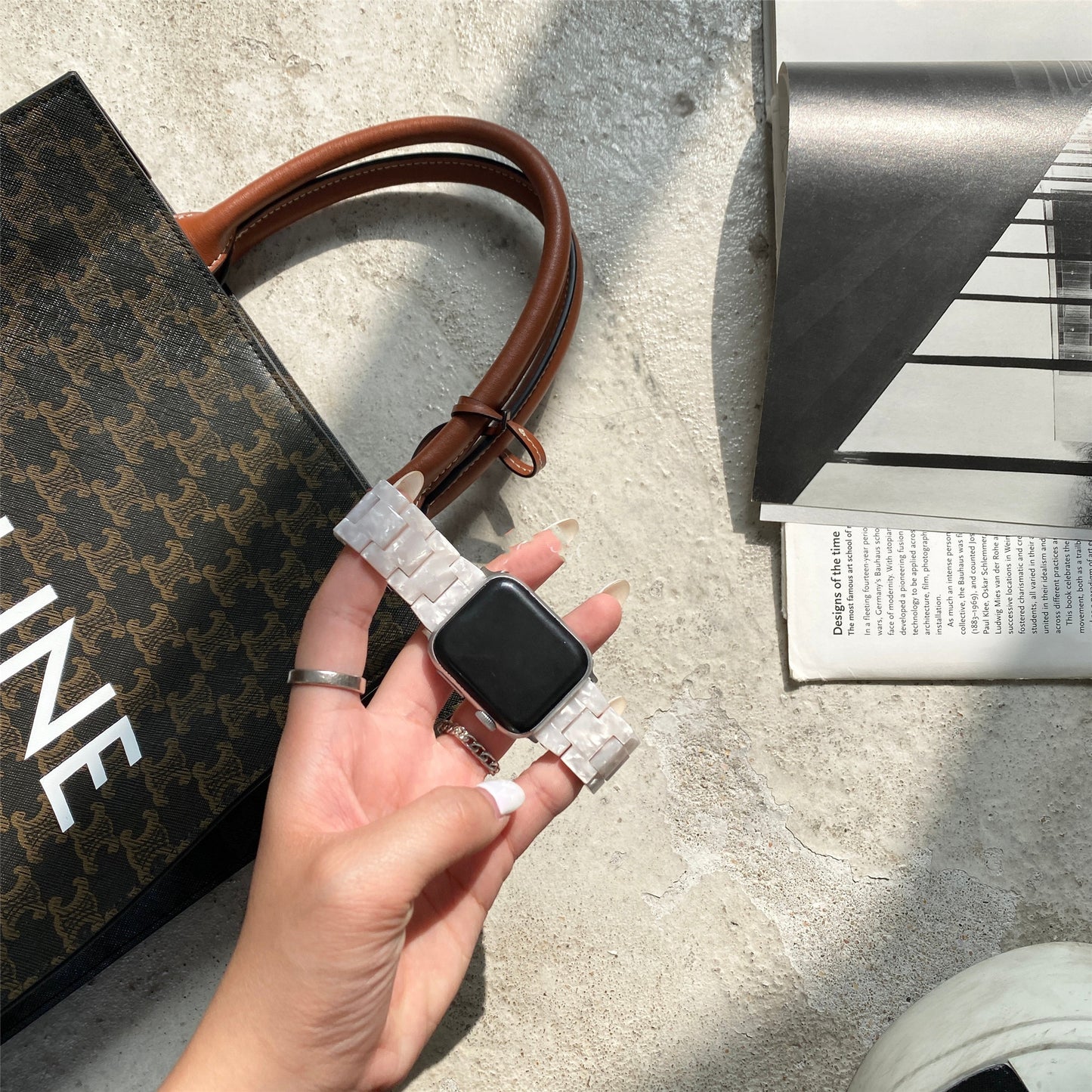 Adecuado para Applewatch Patrón de concha gris blanco Correa de Apple de resina ligera respetuosa con el medio ambiente