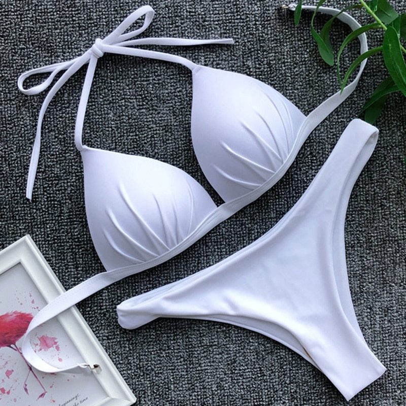 Bikini une pièce soutien-gorge à décolleté suspendu