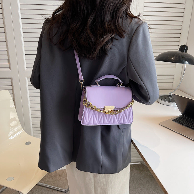 Bolso bandolera femenino y moderno de estilo occidental con hombro portátil y cadena