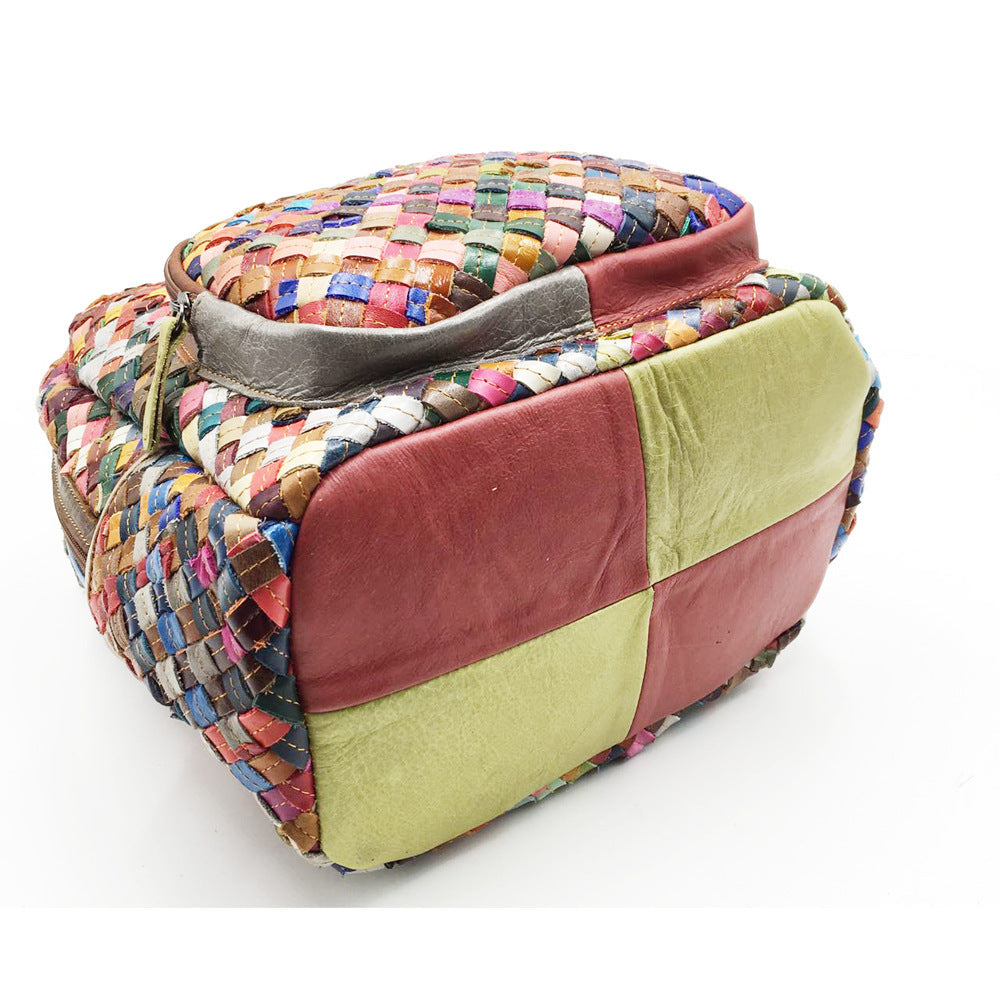 Sac à dos tissé à la main en cuir de vache de couleur couture pour femme