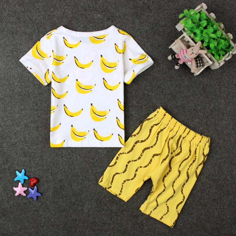 Traje infantil de verano para niños.