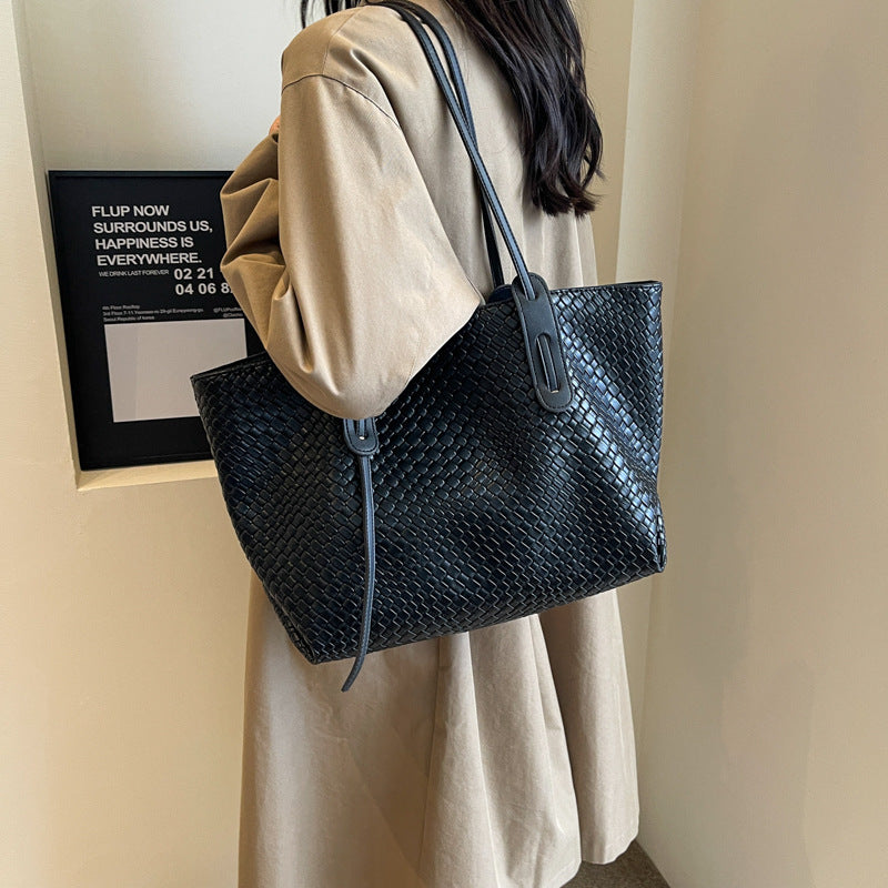 Large Capacity Woven Shouder Bgas Women Versatile Retro Textured Solid Color Totes