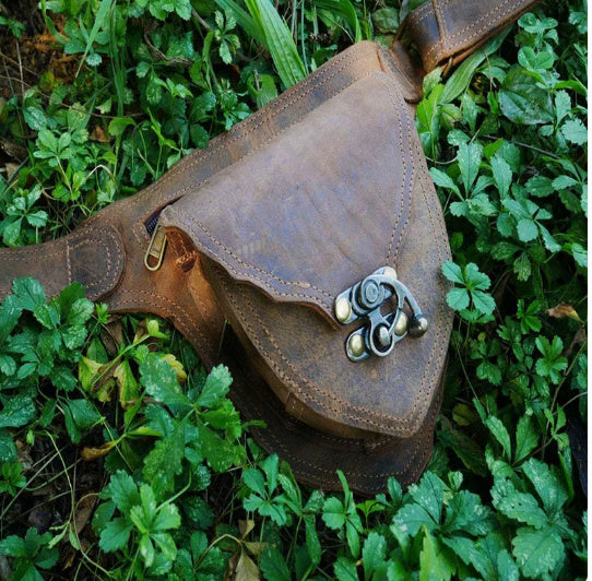 Cartera con cinturón en forma de corazón retro europea y americana steampunk