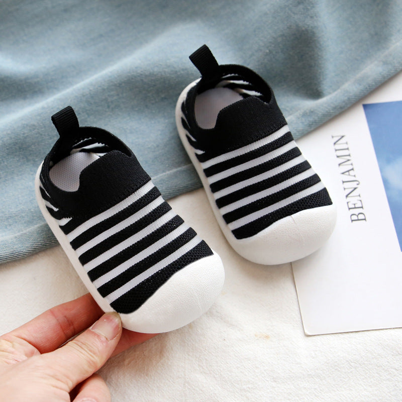 Calcetines para niños cubrezapatos.