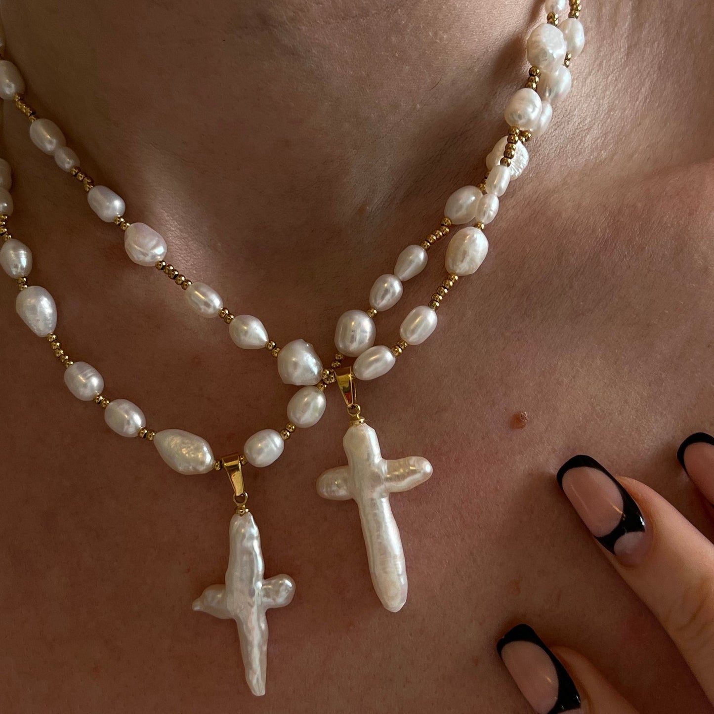 European And American Pearls Cross Shell Necklace Retro Literary Baroque Style
