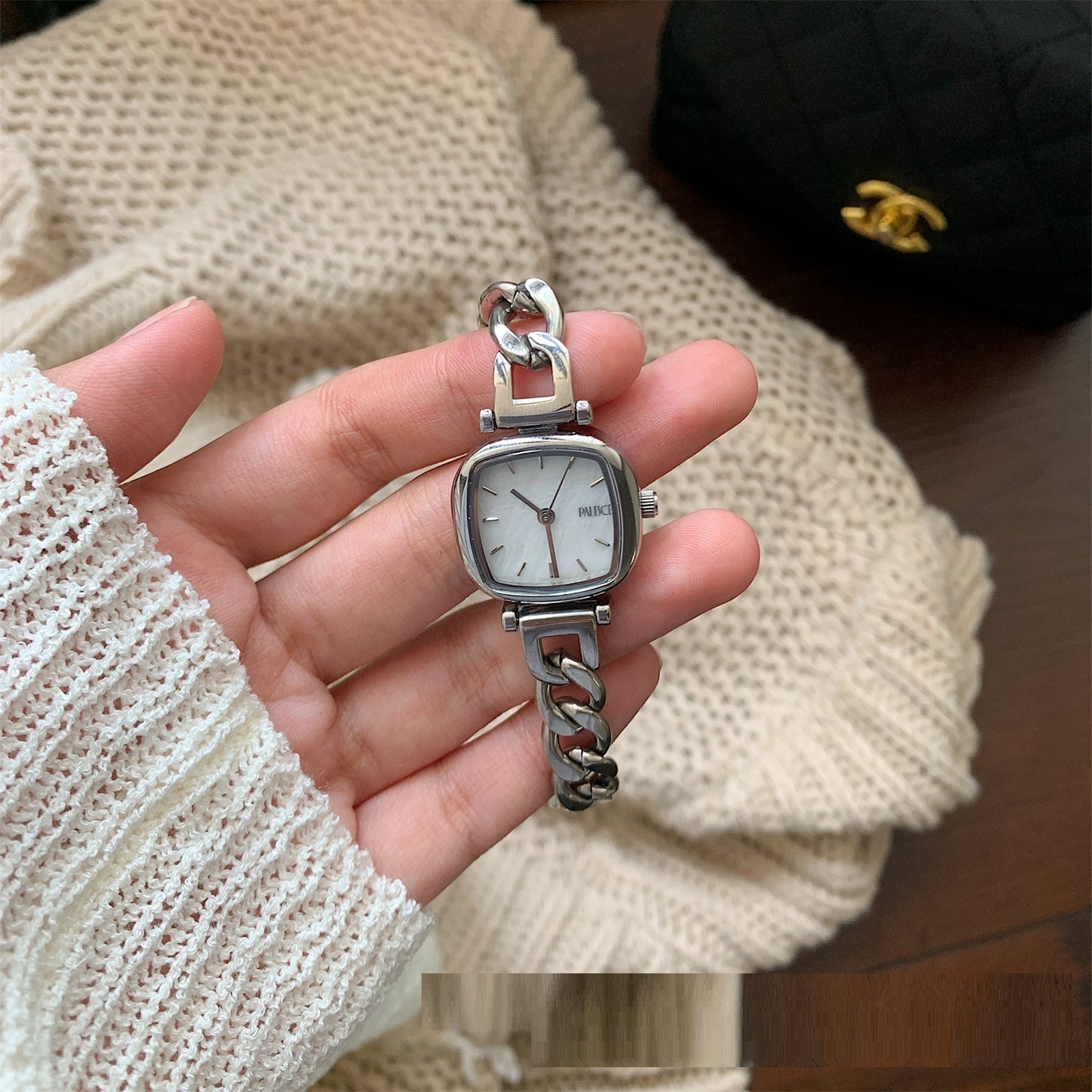 Montre pour femme, petit Cube de sucre fritillaire dégradé bleu océan, montre de luxe légère, High Sense Ins