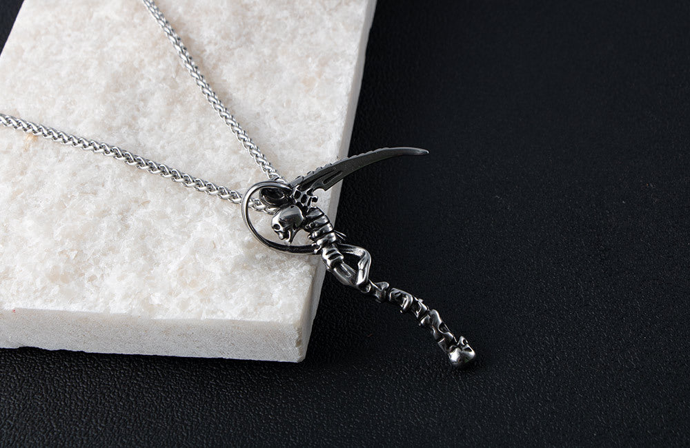 Collar con colgante de acero y titanio del dios de la muerte vintage para hombre