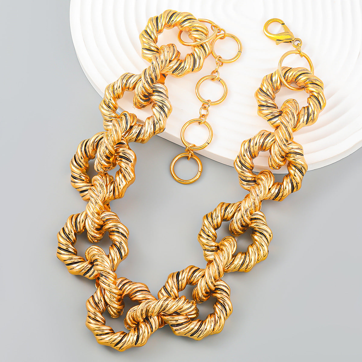 Vintage Fashion Style Necklace For Women