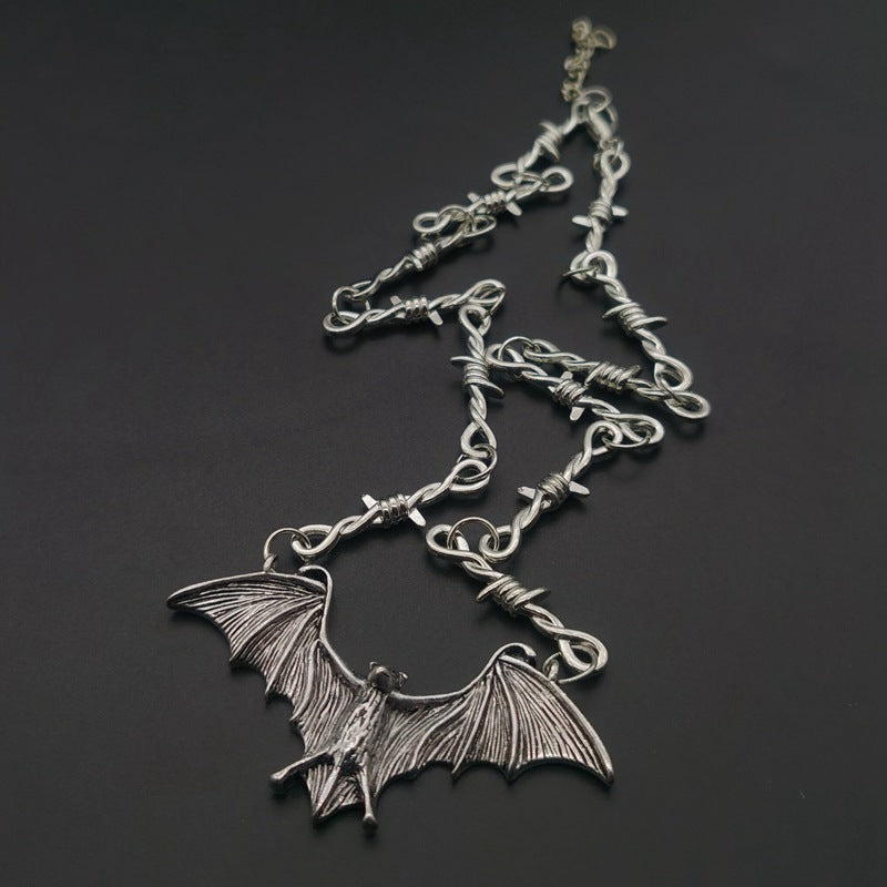 Accessoires de bricolage faits à la main, collier pendentif chauve-souris d'horreur créatif, ornement