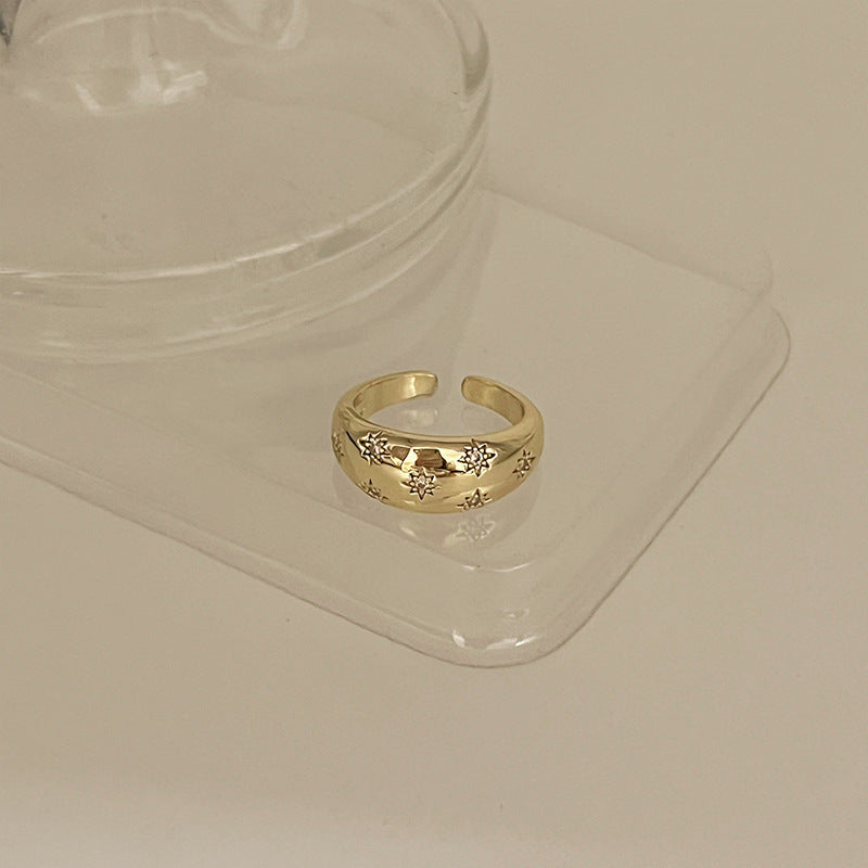 Anillo minimalista básico de apertura suave para mujer, anillo de moda con personalidad elegante que combina con todo, estilo frío