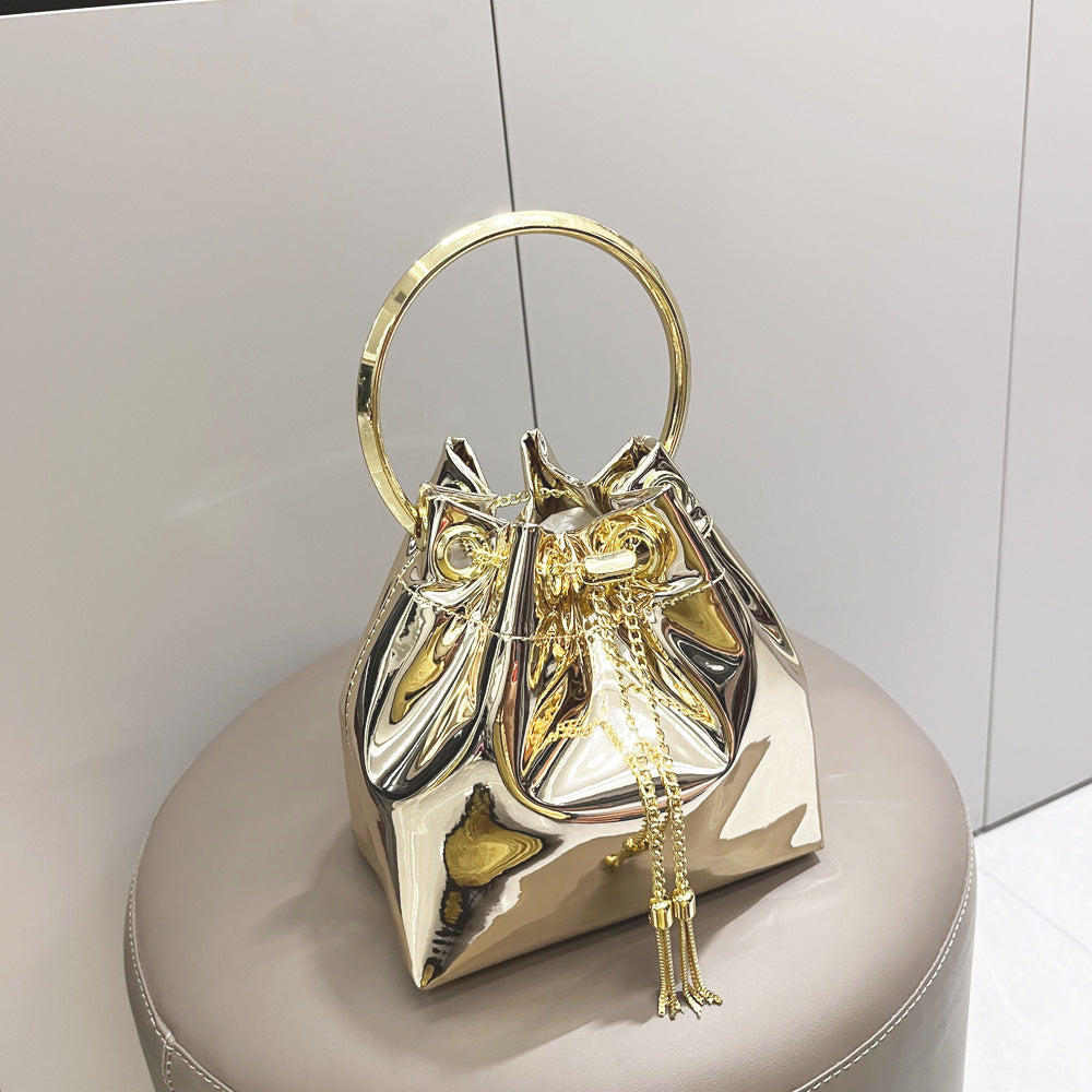 Sac messager à chaîne métallique pour femme