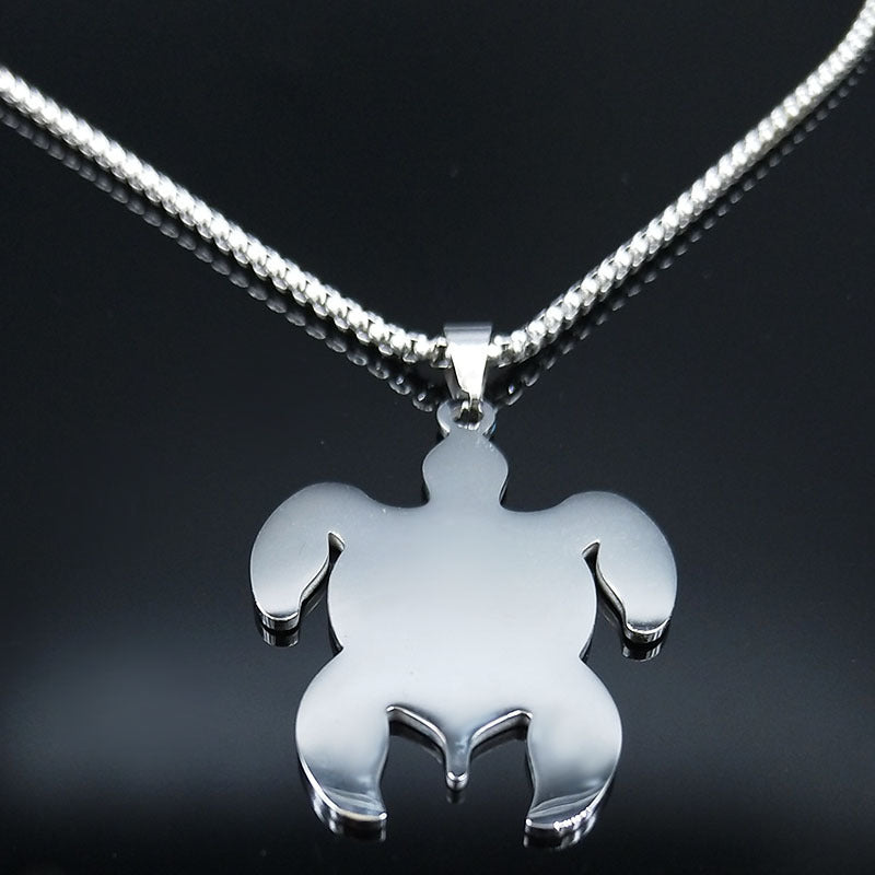 Collar con colgante de tortuga punk retro que combina con todo