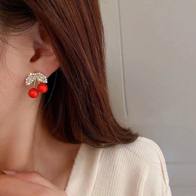 Petites boucles d'oreilles en alliage au design de niche