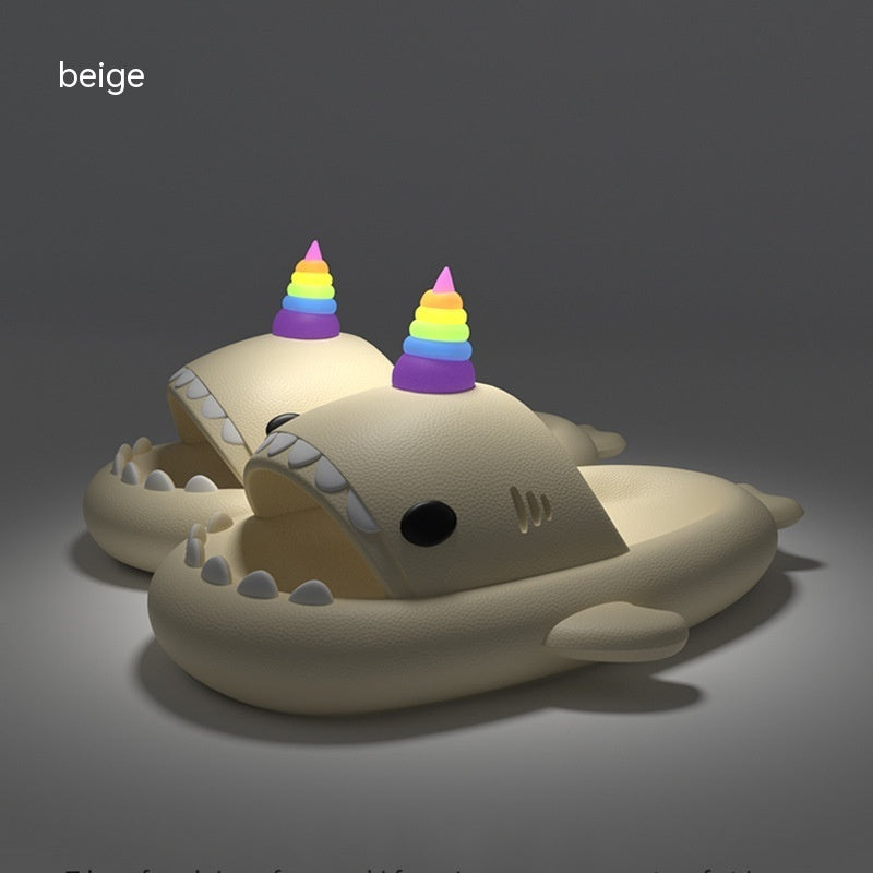 Sandalias luminosas de tiburón para hombre, pareja de zapatillas para el hogar, zapatos de playa para mujer