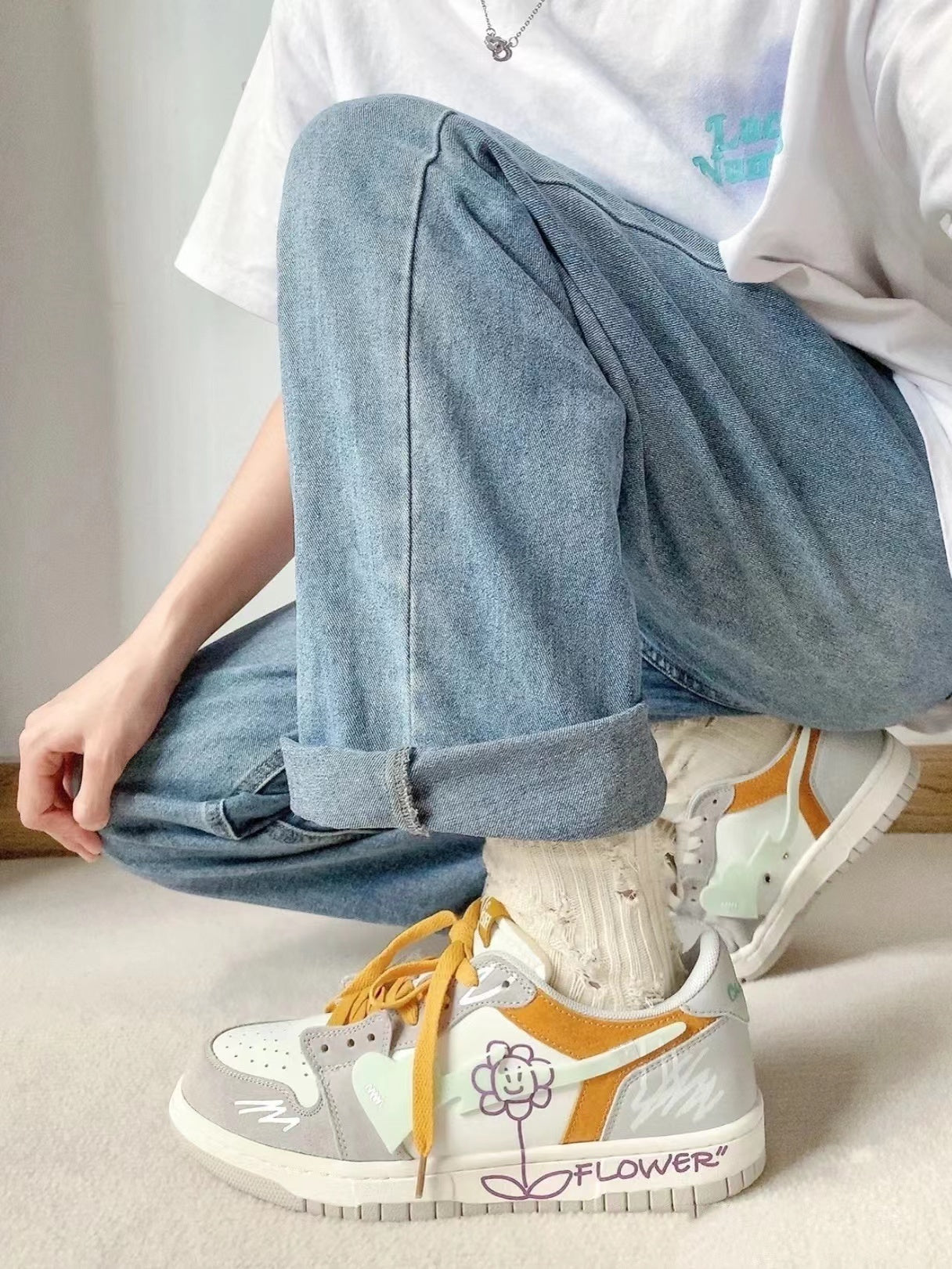 Zapatillas Japonesas Suaves Chica Doodle Dibujadas A Mano