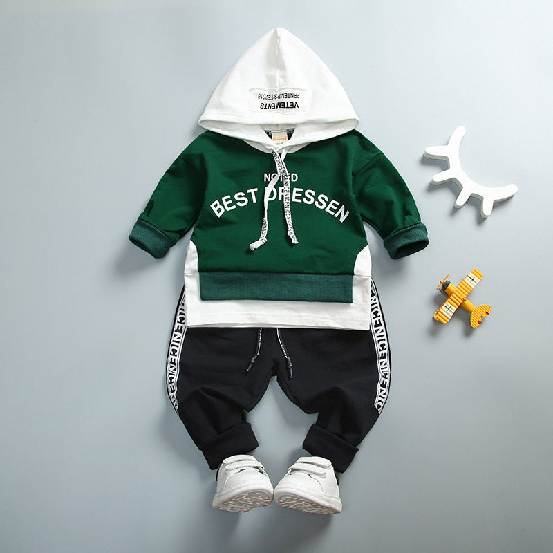 Costume garçon capuche imprimé lettre