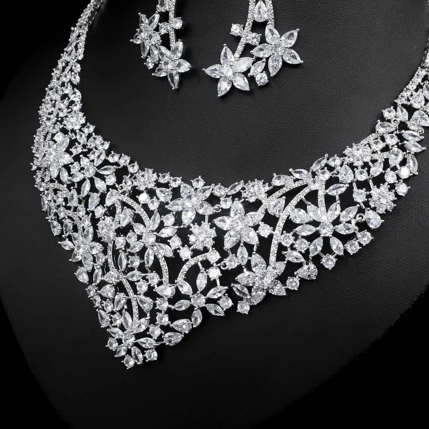 Costume Collier Rétro Ensemble 2 Pièces Femme Feuilles Fleurs Exagérées