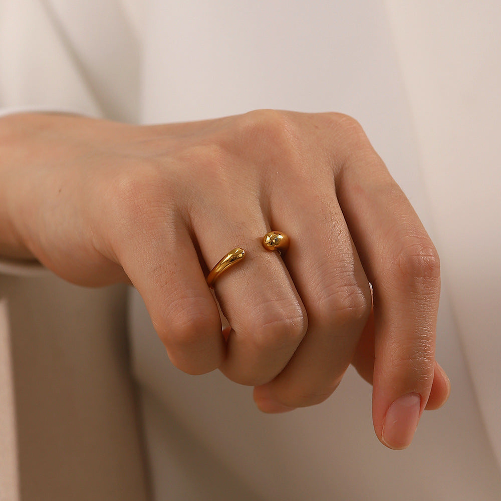 French Simplicity Women's Elegant Ring