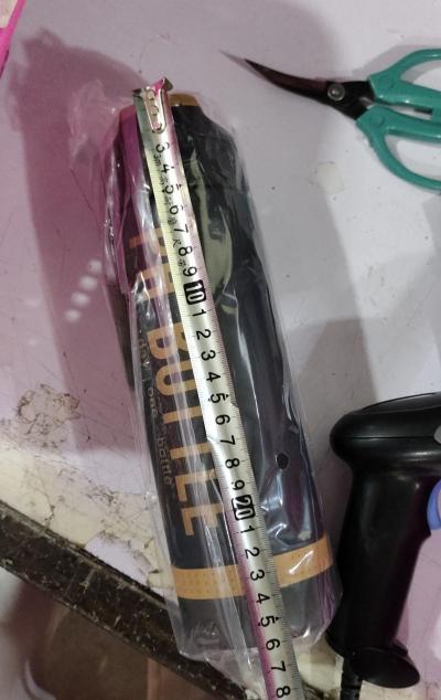 Botella de agua de plástico portátil de gran capacidad para hombres