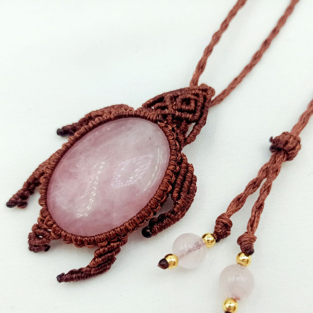 Collar con colgante tejido a mano con gemas de cristal de estilo nacional