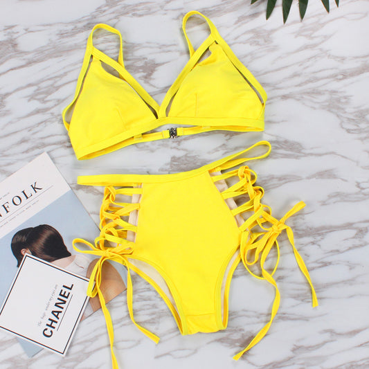 Traje de baño dividido de bikini con correa sexy