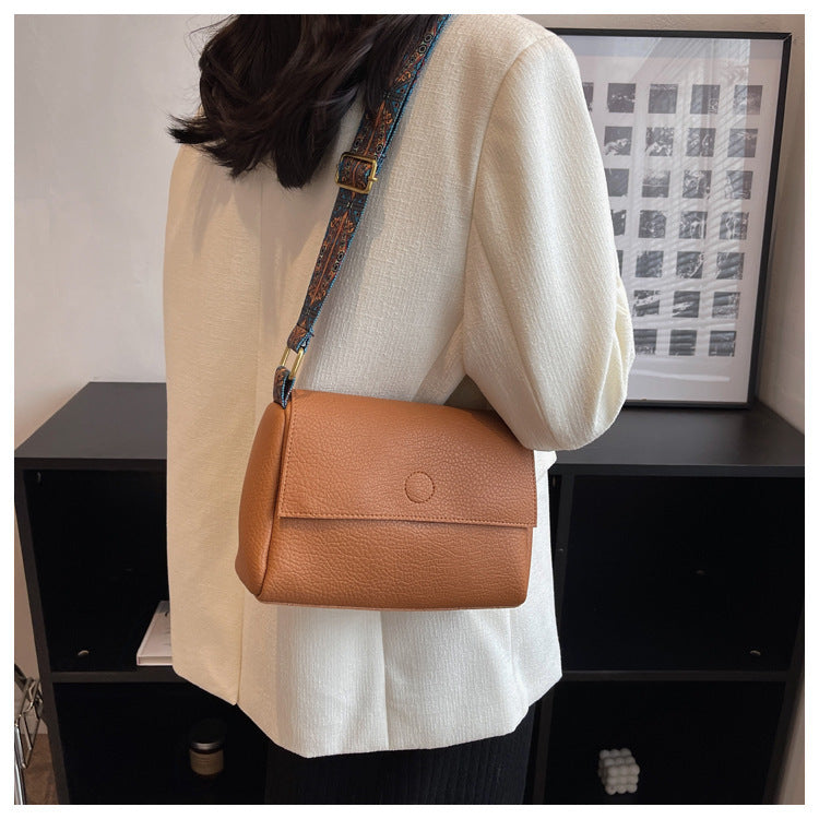 Retro Broadband Crossbody For Women's Minimalist Small Square Bag