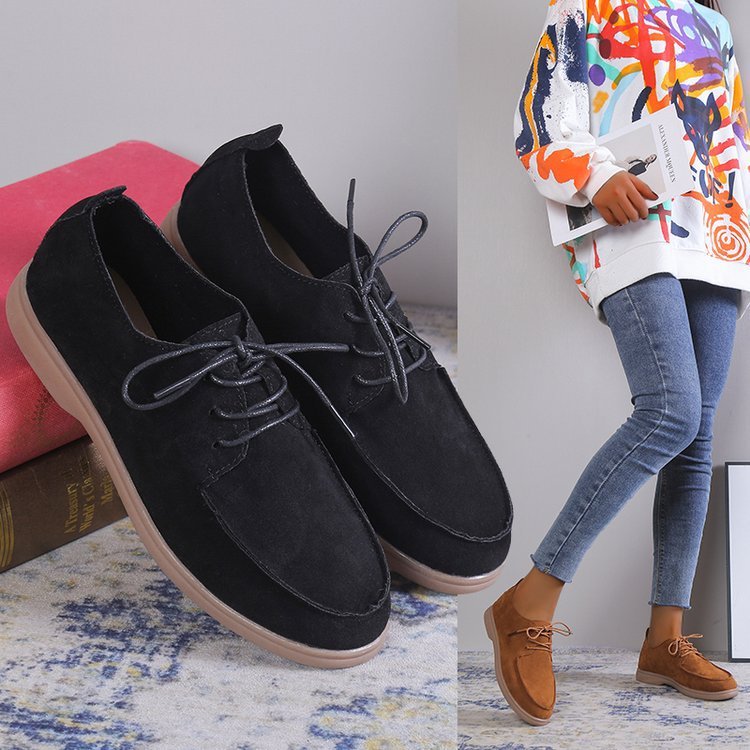 Petites chaussures en cuir rétro décontractées à fond plat à enfiler