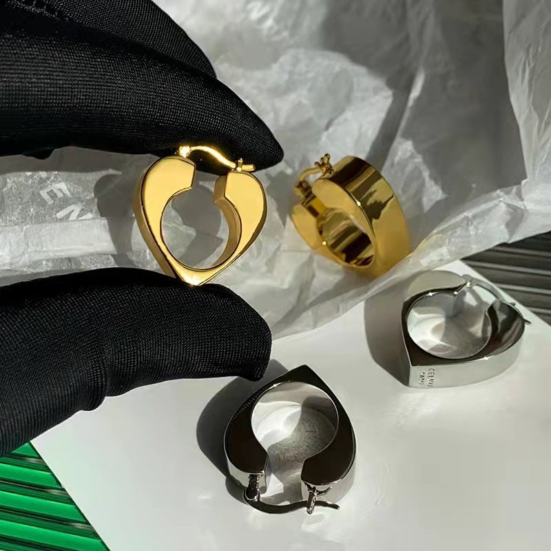 Love Metal Retro Elegant High Quality Earrings