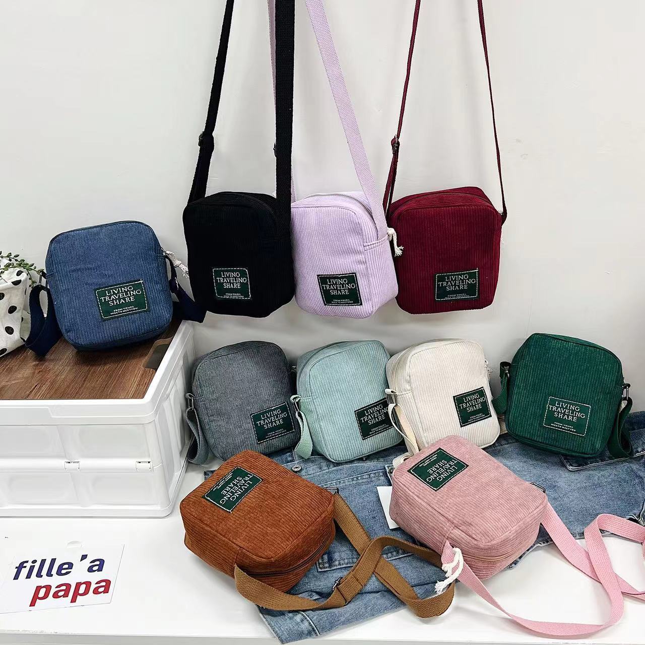 Bolso de mujer de pana retro fácil a juego