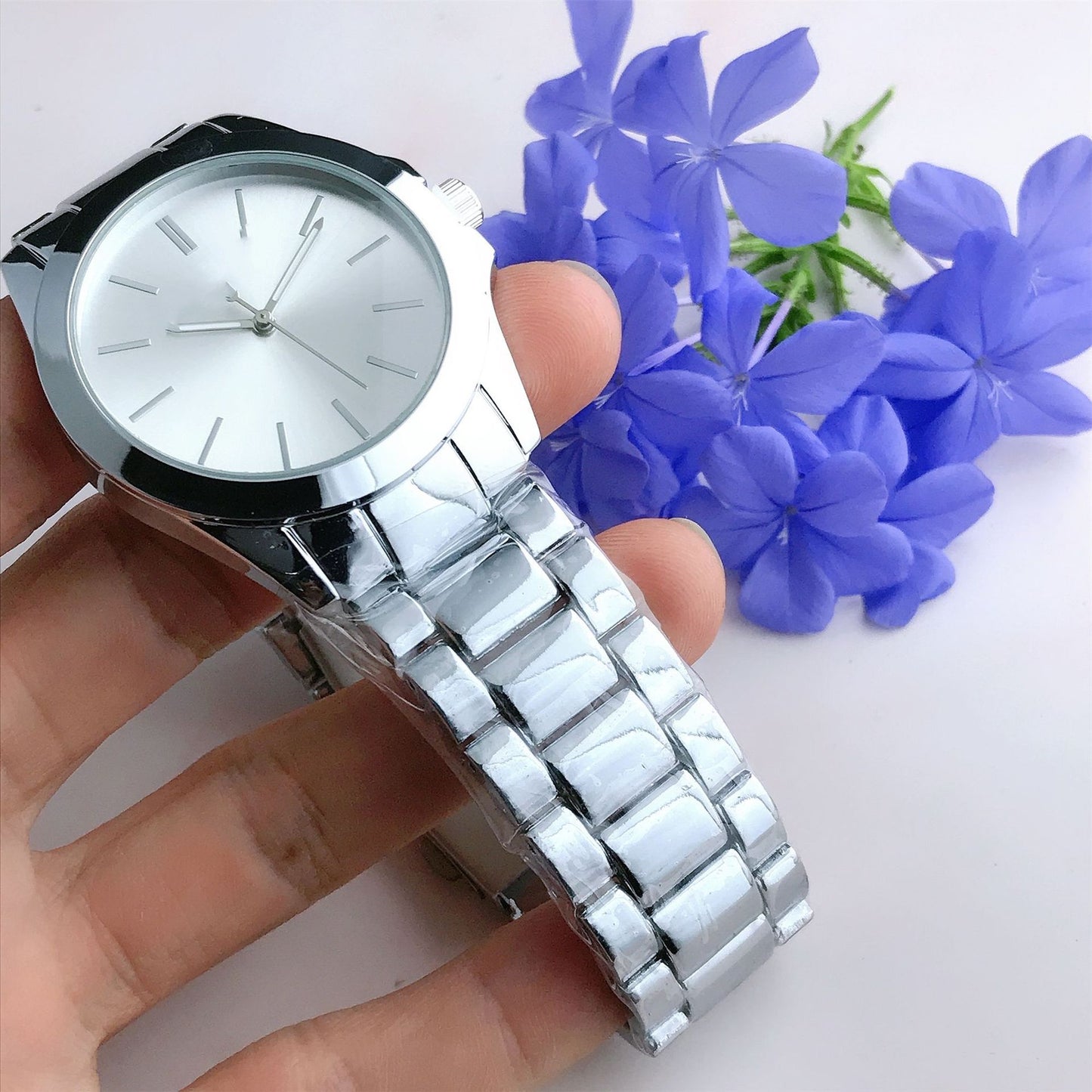 Montre-bracelet à Quartz pour hommes et femmes, élégance décontractée et créativité, Style assorti coréen Simple
