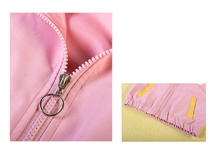 Chaqueta con cremallera y capucha de moda para niños