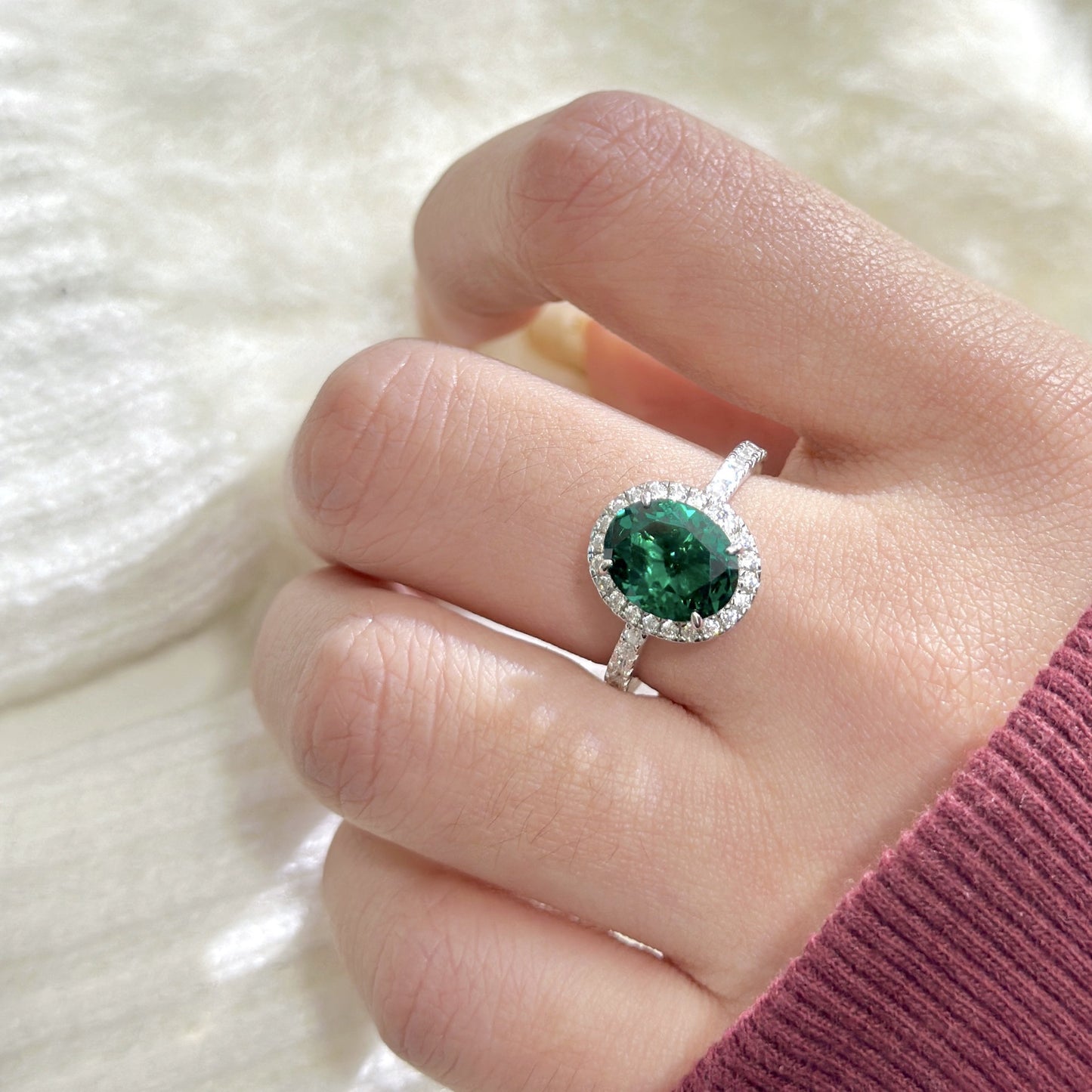 S925 Sterling Silver Big Diamond Oval Diamond Surround Row Diamond Ring 3 Karat