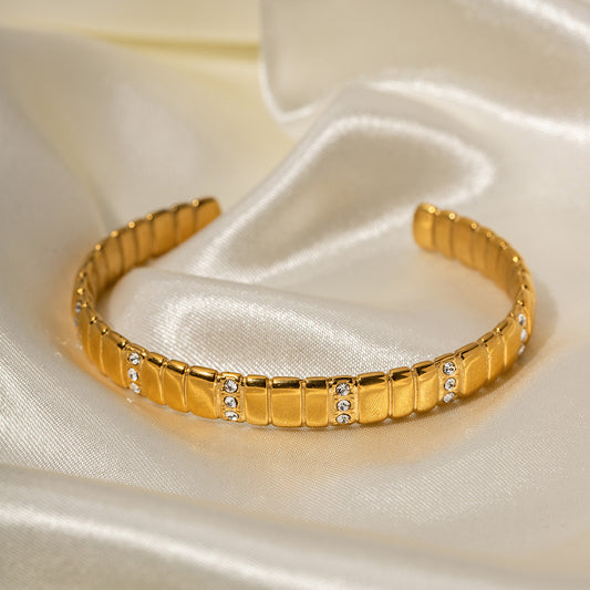 Stainless Steel Diamond Bread Pattern Bracelet Ornament