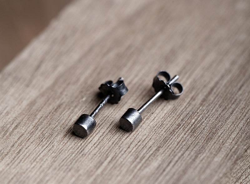 S925 Fashion Simple Round Mini Ear Studs