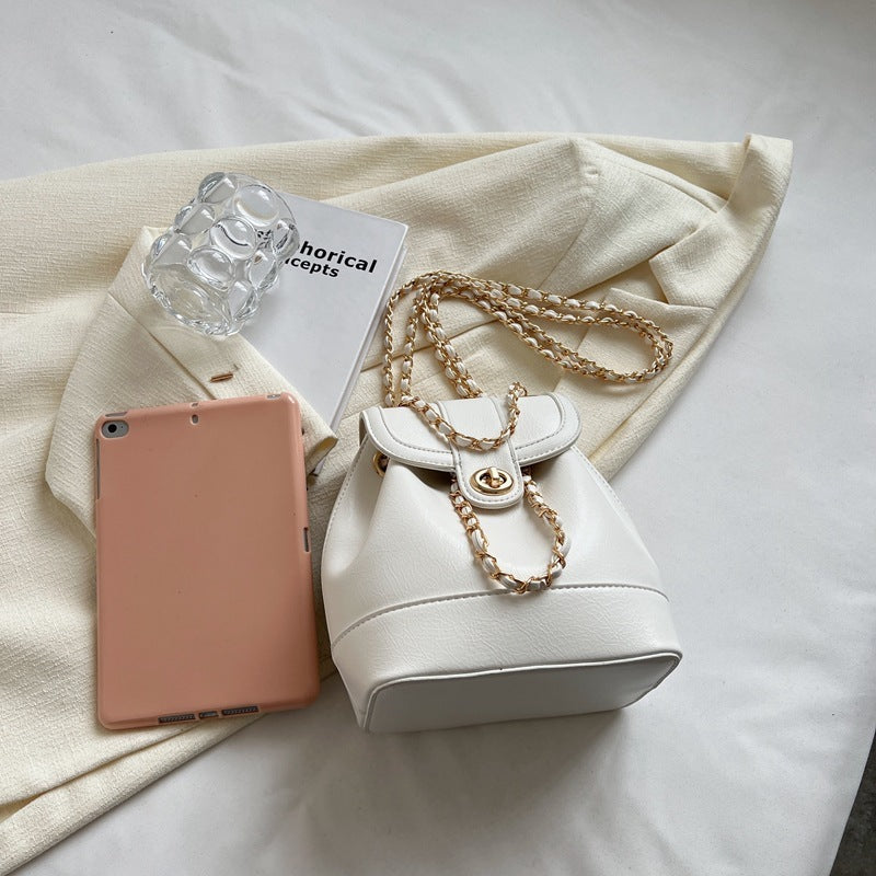 Sac à dos à chaîne pour femmes, sac seau rétro à une épaule huileuse