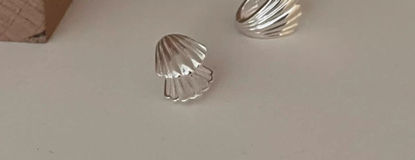 Shell Ear Clip Women's Fashion Simple Silvering Earrings