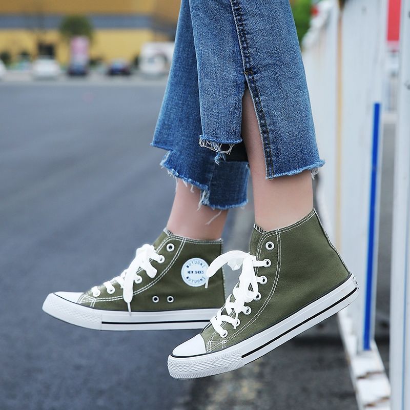 Chaussures montantes en toile pour femmes