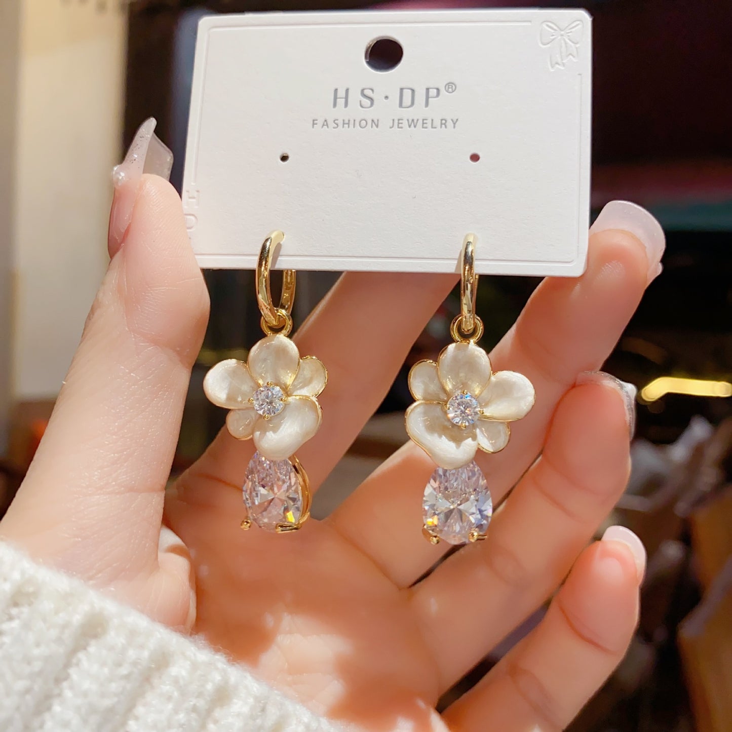 Fashion Flower Zircon Elegant Retro Earrings