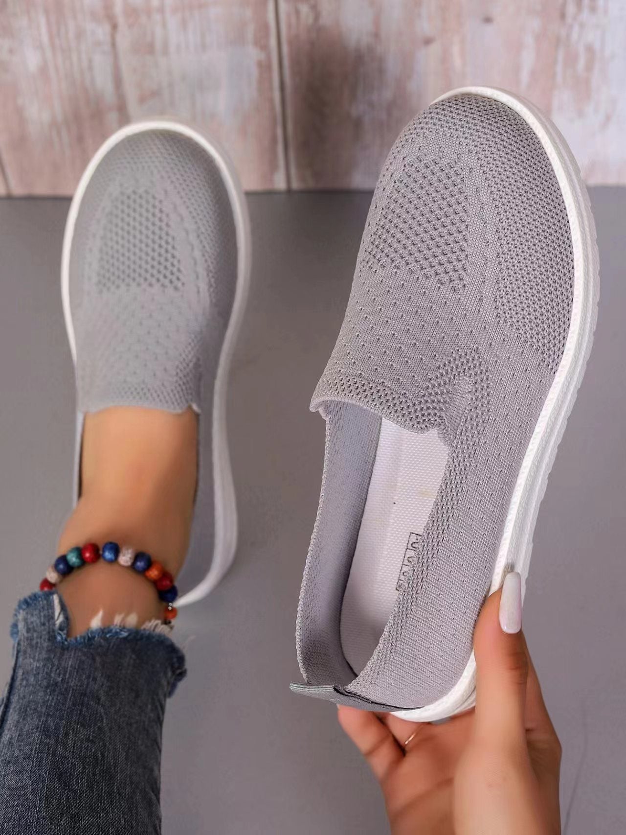 Bombas de ocio Zapatos de mujer voladores con parte inferior plana y punta redonda