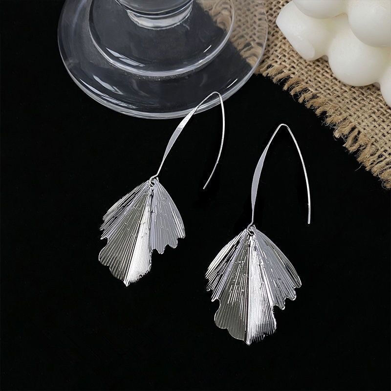 Boucles d'oreilles à pampilles simples pour femmes, aiguille en argent sterling, feuille de Ginkgo