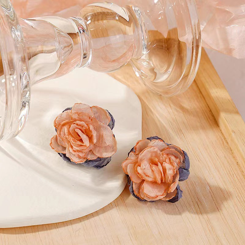 Boucles d'oreilles à visage rond et couches de couleur contrastée rétro