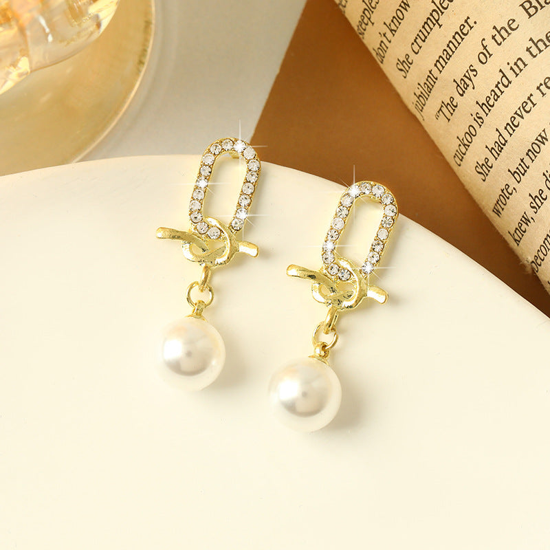 Crystal White With Tassels High-grade Floral Ball Earrings