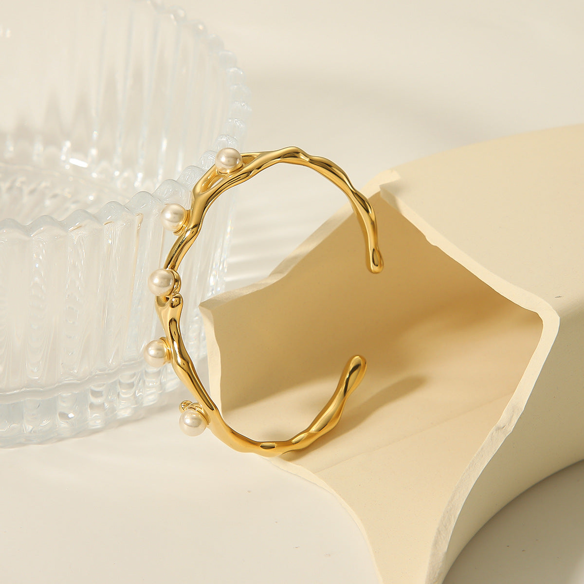 Bracelet d'ouverture de perles incrustées d'acier inoxydable de Style rétro français