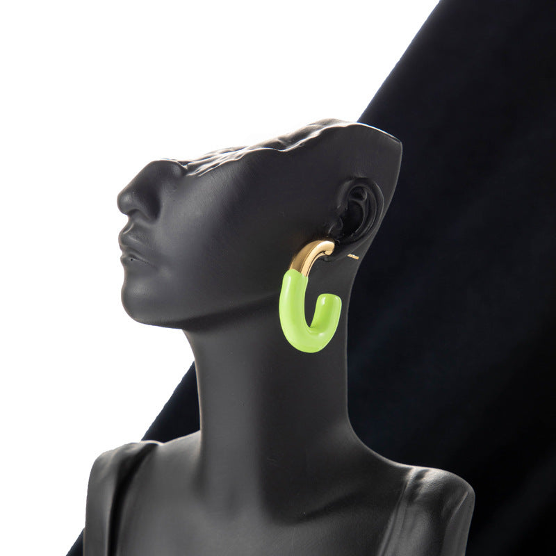 Boucles d'oreilles en acier inoxydable simples et à la mode pour femmes